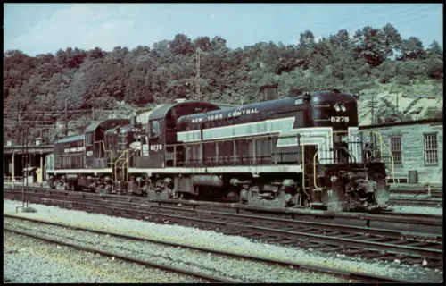 Ansichtskarte  Eisenbahn Zug Lokomotive 8278 NEW YORK CENTRAL USA 1978