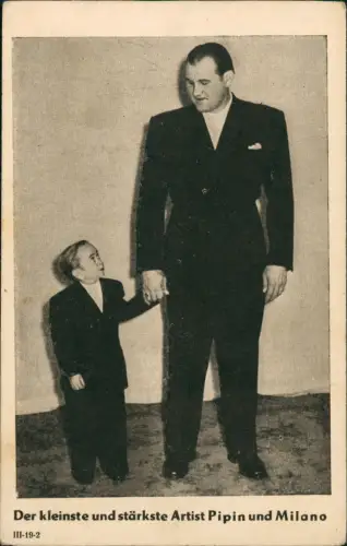 Ansichtskarte  Artisten Pipin und Milano (kleinwüchsig und groß) 1955