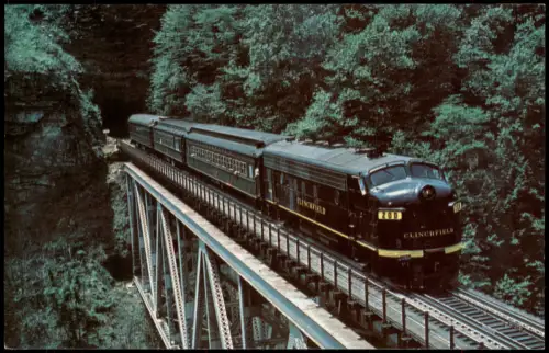 Ansichtskarte  Eisenbahn Zug Lokomotive CLINCHFIELD 200 USA Train 1978