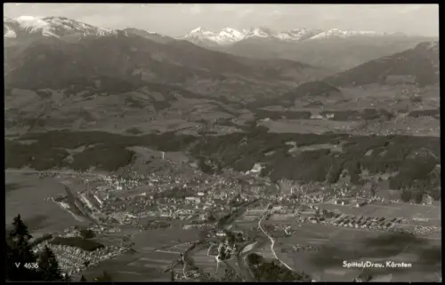 Spittal an der Drau Gesamtansicht aus der Vogelperspektive Gebirgspanorama 1950