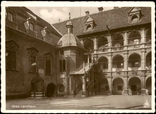 Ansichtskarte Graz Landhaus mit Arkadenhof und Brunnen 1941