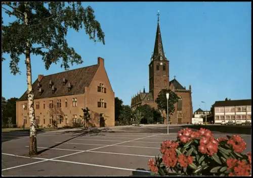 Ansichtskarte Goch Stadtbücherei mit Pfarrkirche 1975
