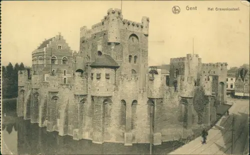 Postkaart Gent Ghent (Gand) Het Gravenkasteel 1917