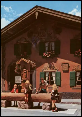 Ansichtskarte Mittenwald Spielende Kinder vor dem GEIGENBAU MUSEUM 1970