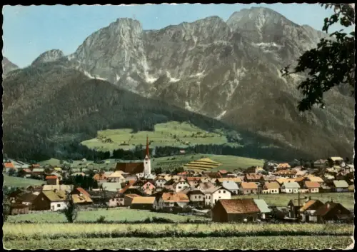 Ansichtskarte Abtenau Ortsansicht mit Kirche vor Gebirgsmassiv 1964