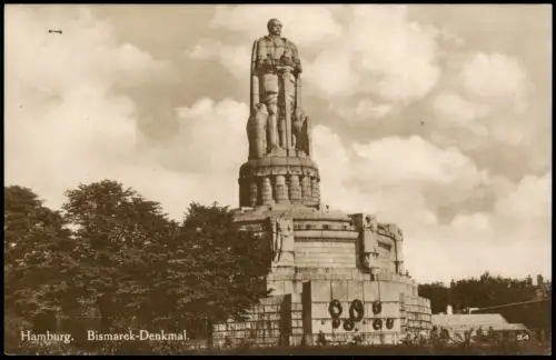 Ansichtskarte St. Pauli-Hamburg Partie am Bismarck-Denkmal 1910