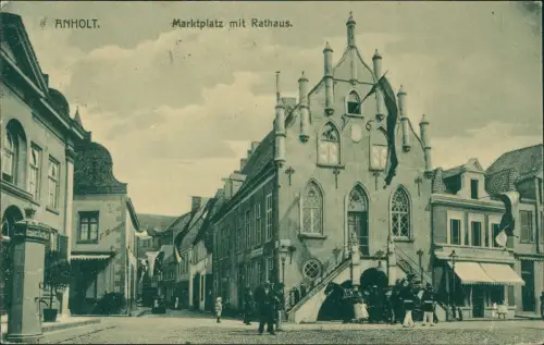Ansichtskarte Anholt Marktplatz mit Rathaus. 1923