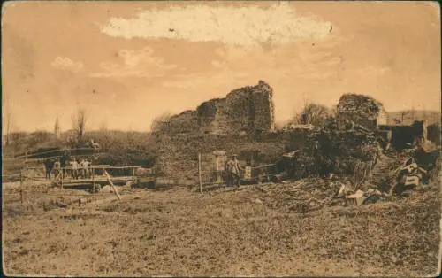 Ansichtskarte  Kriegsruine Behelfsbrücke Soldaten 1916 Res. Inf. Rgt. Feldpost