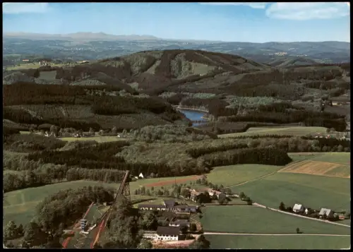 Ansichtskarte Meinerzhagen Blick auf Sprungschanze, Genkel-Talsperre 2000
