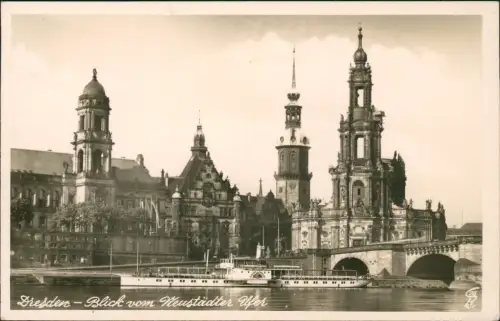 Ansichtskarte Dresden Blick vom Neustädter Ufer auf die Altstadt 1935
